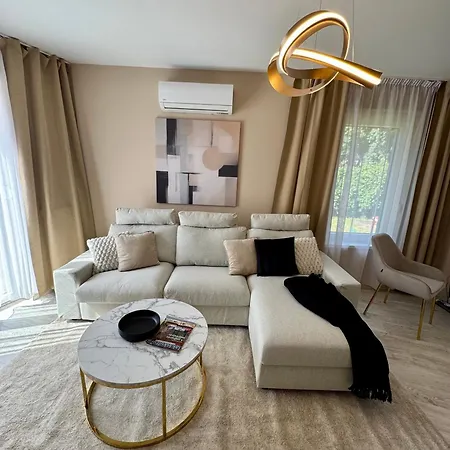 Ditta Apartment *